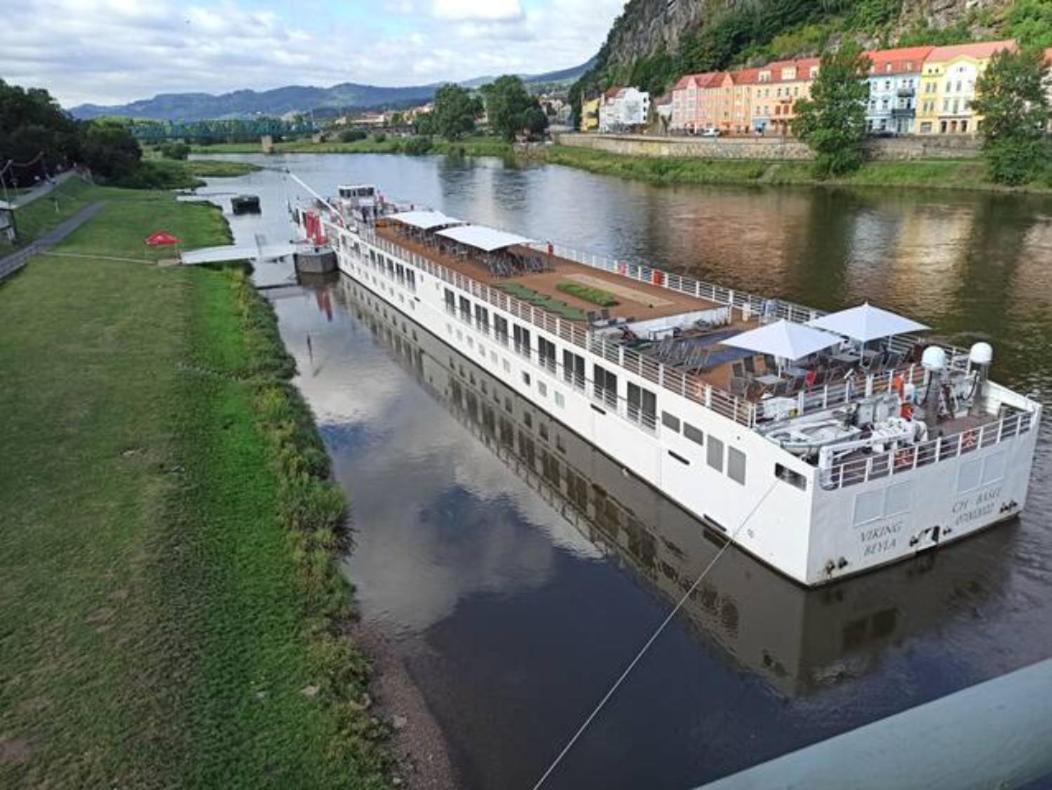 U Bocmana S Vyhledem Na Zamek A Labe Lägenhet Decin Exteriör bild