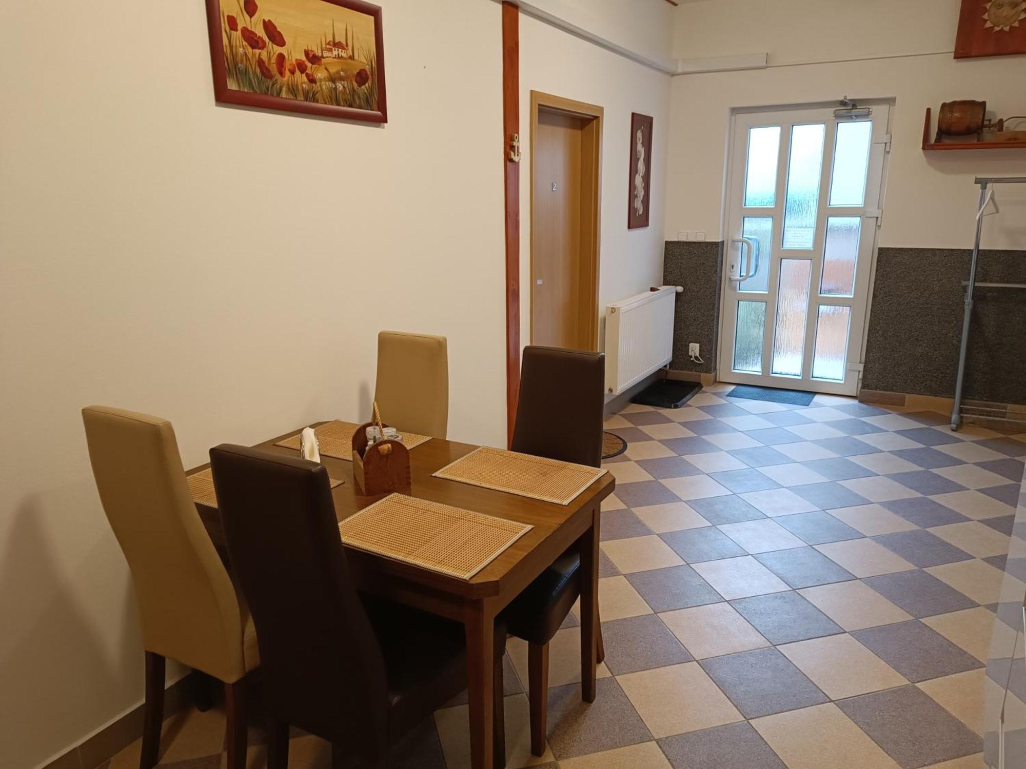 U Bocmana S Vyhledem Na Zamek A Labe Lägenhet Decin Exteriör bild