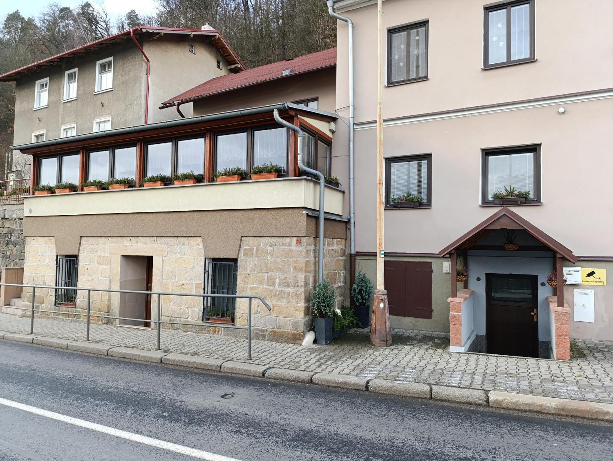 U Bocmana S Vyhledem Na Zamek A Labe Lägenhet Decin Exteriör bild